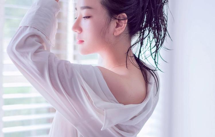 一二三四视频社区在线VR体验
